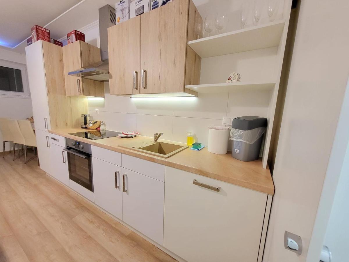 Veľký apartmán 3 Bratislava Exterior foto
